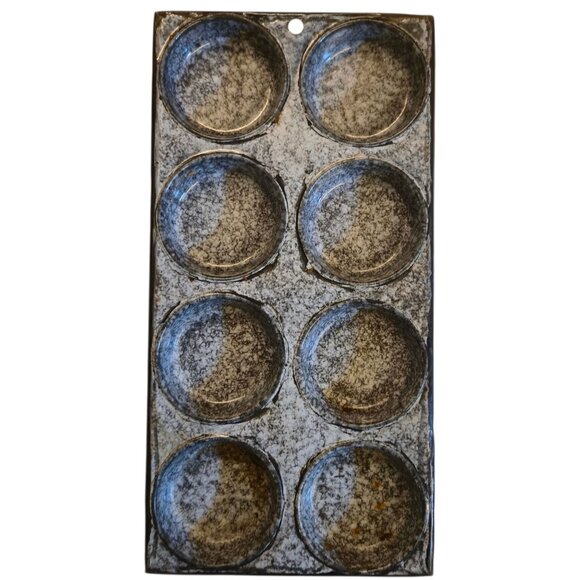 Vintage Enamelware Speckled Gray 8 Cup Muffin Pan Farmhouse Rustic Antique Decor - Picture 1 of 16